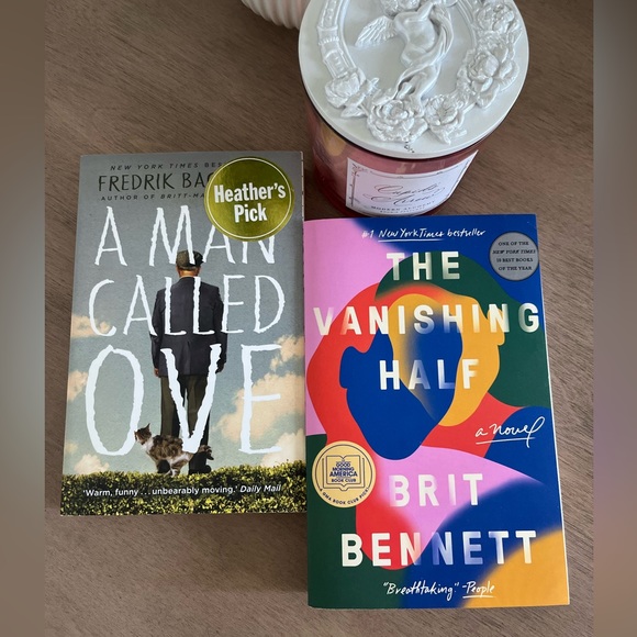 Fiction Booktok Bundle 🤍 - Picture 1 of 2